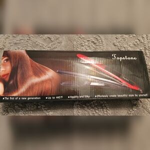 Red Ceramic Hair Straightener for Smooth Styling
